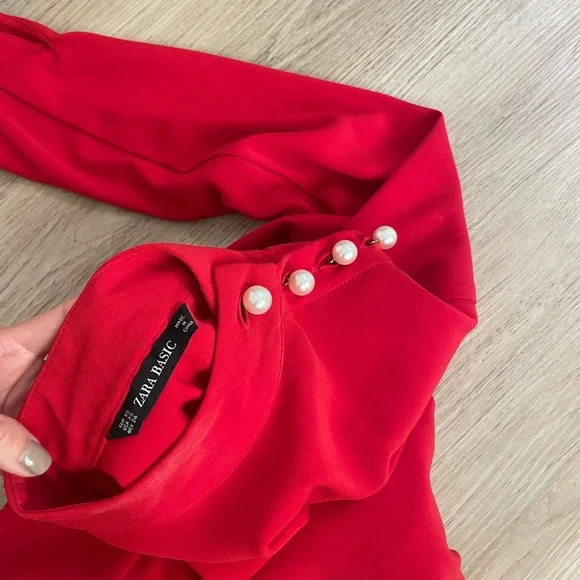 Red Zara blouse with pearl buttons - Picture 4 of 5